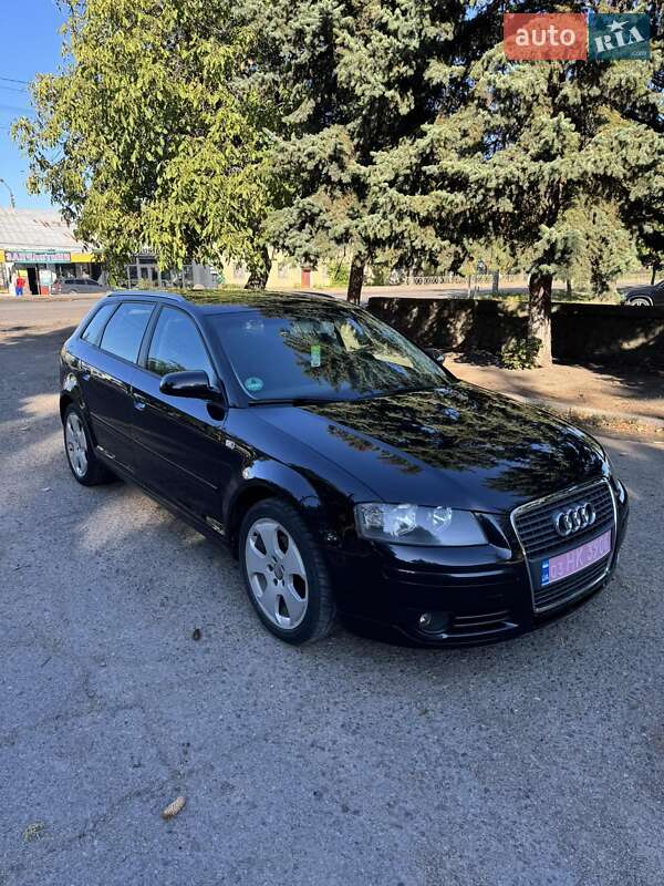 Хетчбек Audi A3 2007 в 