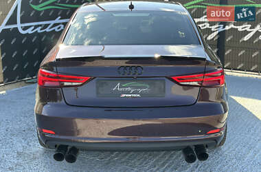 Седан Audi A3 2014 в 