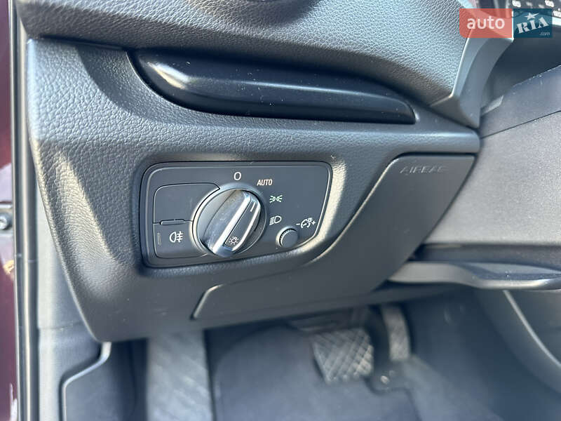 Седан Audi A3 2014 в Киеве