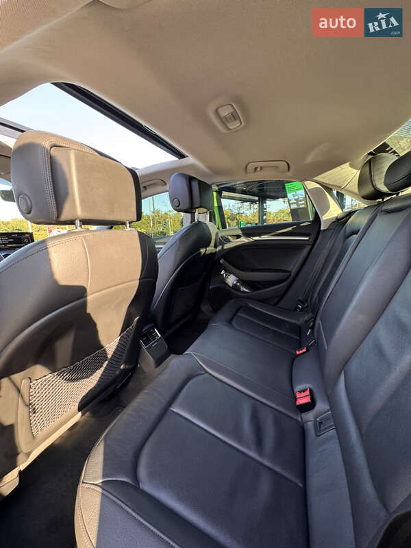 Седан Audi A3 2015 в Киеве