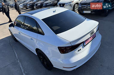Седан Audi A3 2015 в 