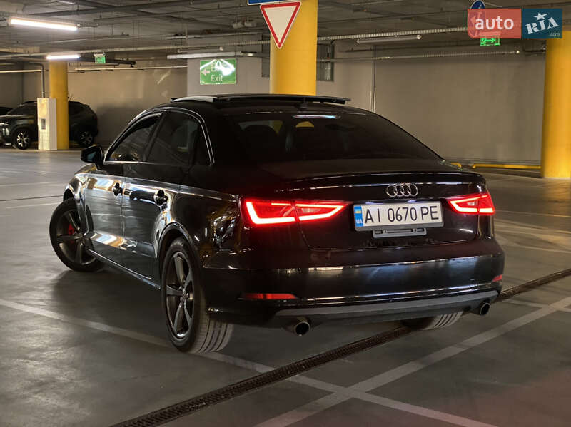 Седан Audi A3 2015 в Киеве