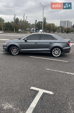 Седан Audi A3 2015 в 