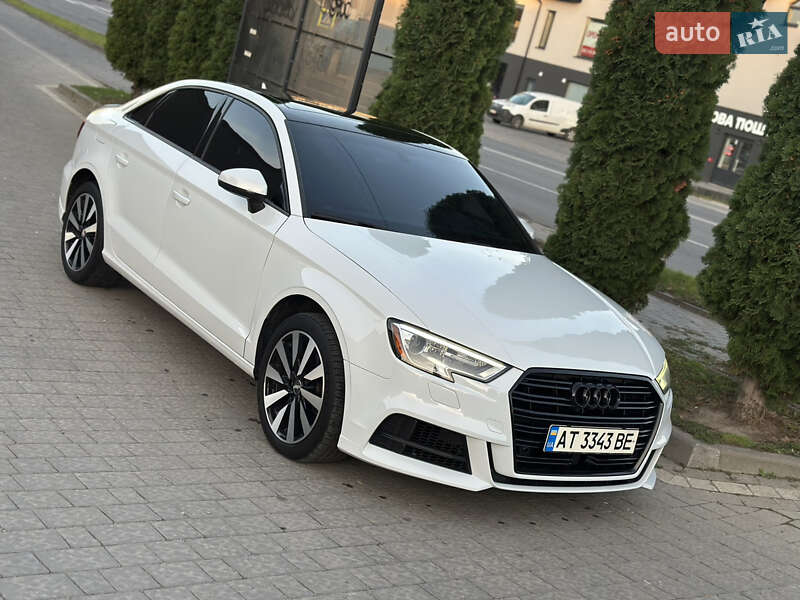 Седан Audi A3 2017 в Івано-Франківську
