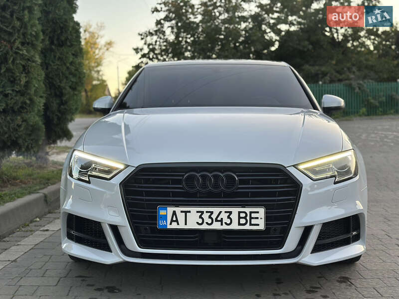 Седан Audi A3 2017 в Івано-Франківську
