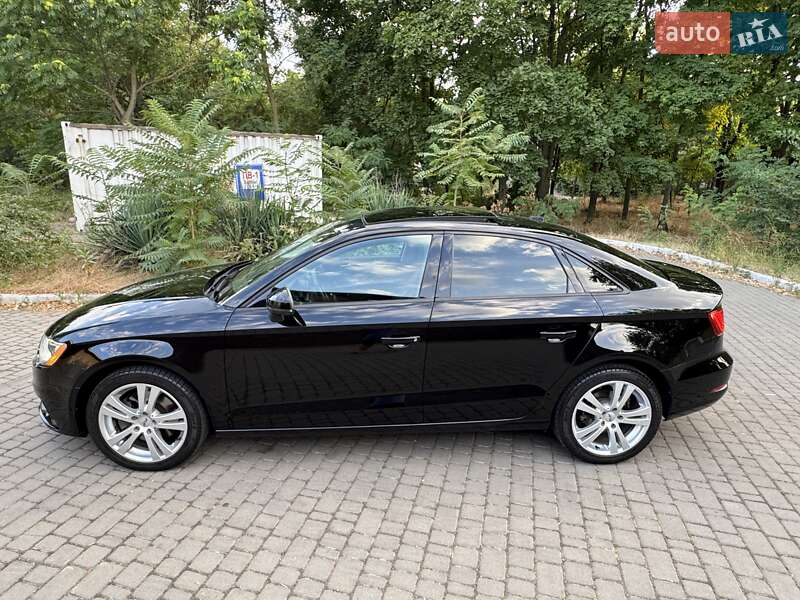 Седан Audi A3 2014 в Одессе