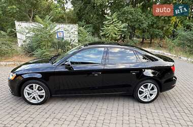 Седан Audi A3 2014 в 