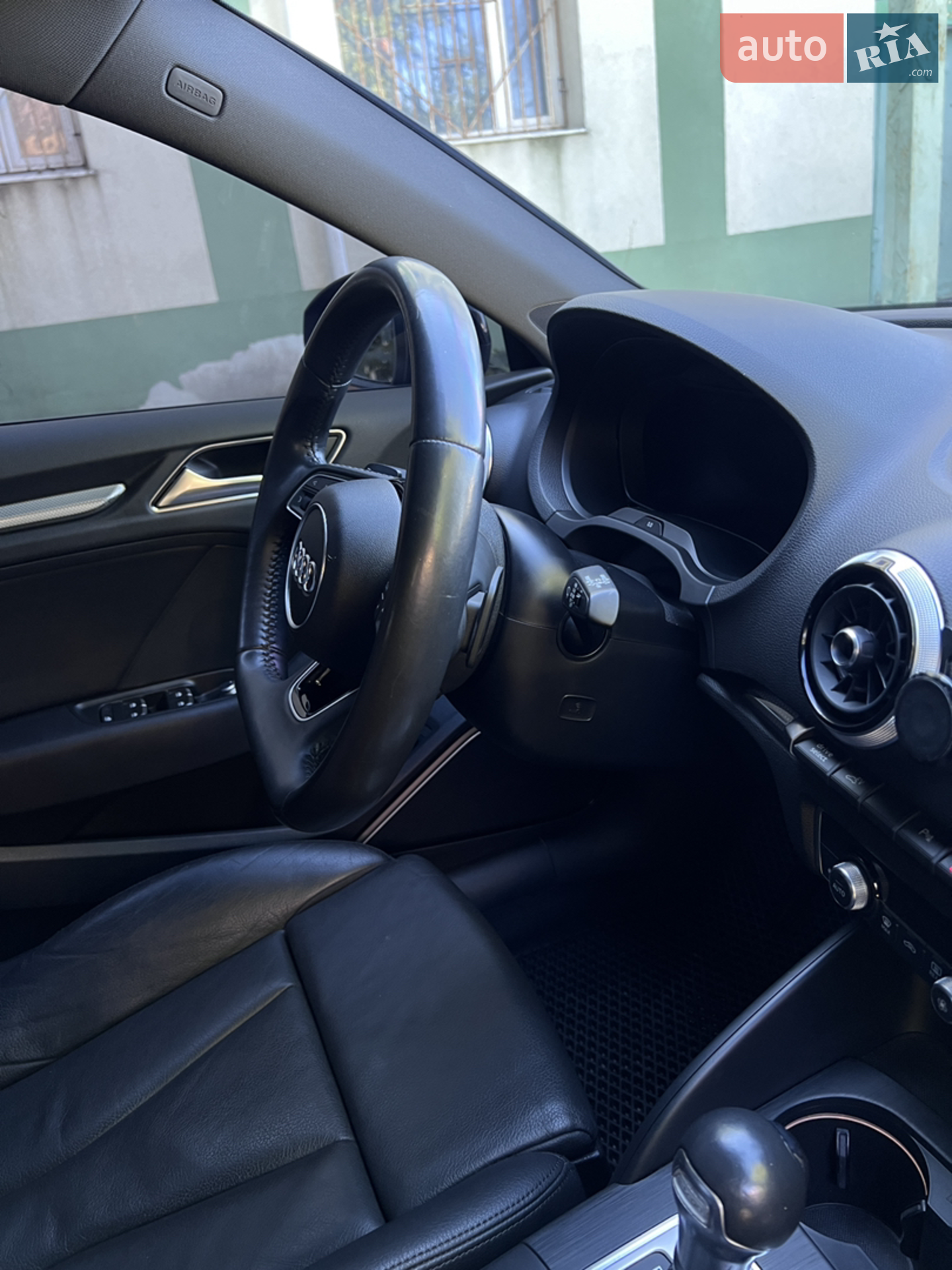 Audi A3 2017 VIN WAUTPBFF1JA079414 фото оголошення 40 з 50