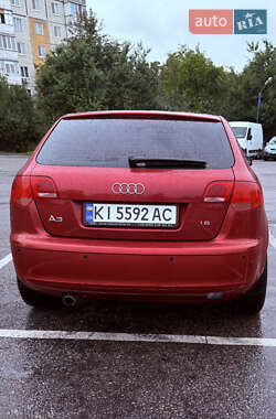 Хэтчбек Audi A3 2005 в 