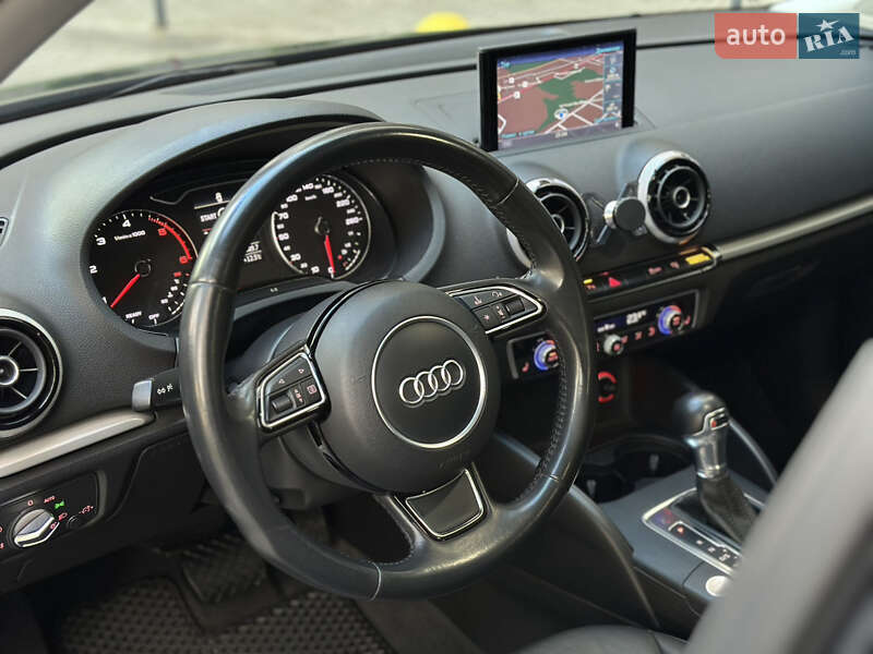 Седан Audi A3 2015 в Киеве фото 38 Седан Audi A3 2015 в Киеве