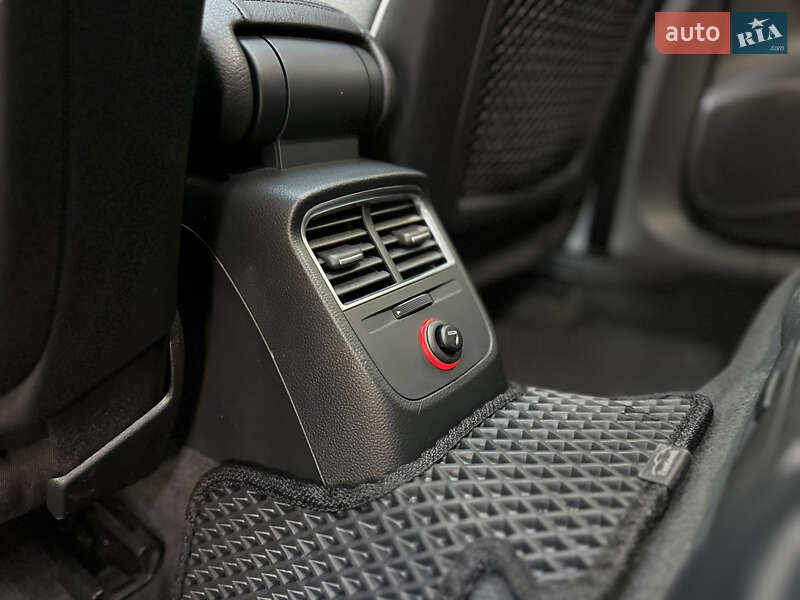 Седан Audi A3 2015 в Киеве фото 51 Седан Audi A3 2015 в Киеве