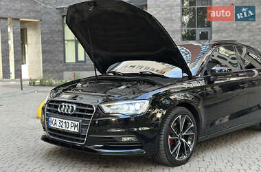 Седан Audi A3 2015 в 