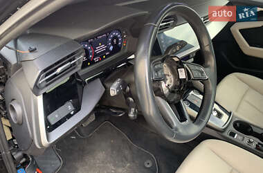 Седан Audi A3 2022 в 