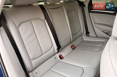 Седан Audi A3 2015 в 