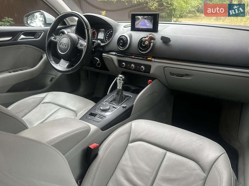Седан Audi A3 2014 в Києві