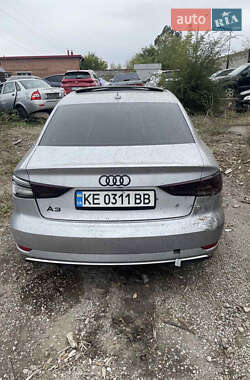 Седан Audi A3 2017 в 