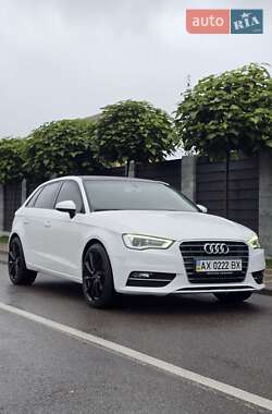Хетчбек Audi A3 2015 в Києві