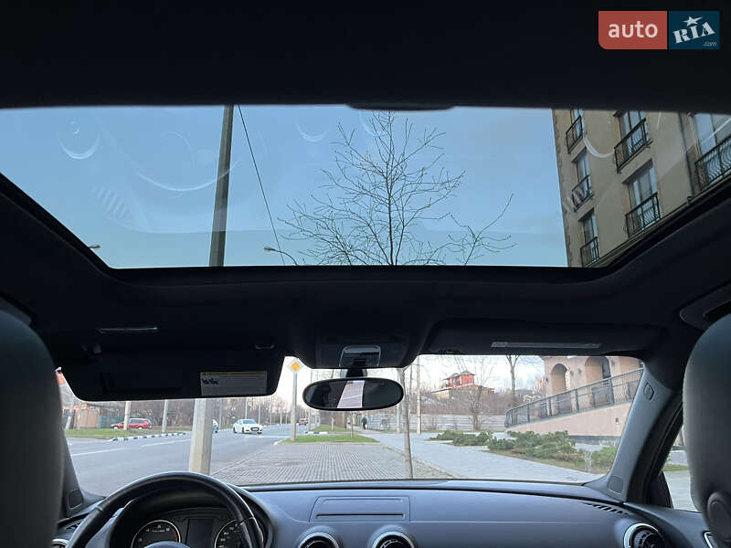 Седан Audi A3 2015 в Харькове