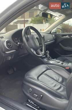 Седан Audi A3 2016 в 