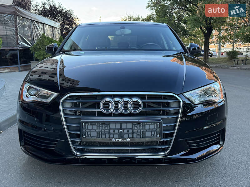 Седан Audi A3 2014 в Одессе