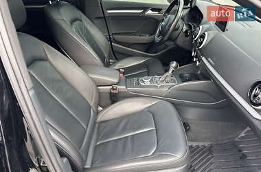 Седан Audi A3 2015 в 