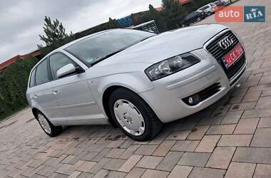 Хетчбек Audi A3 2006 в 