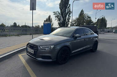 Седан Audi A3 2014 в Києві