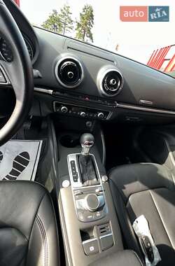 Седан Audi A3 2020 в 
