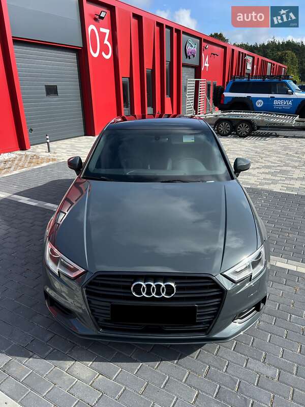 Седан Audi A3 2020 в Львові