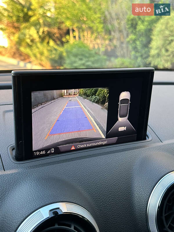 Кабріолет Audi A3 2018 в Києві