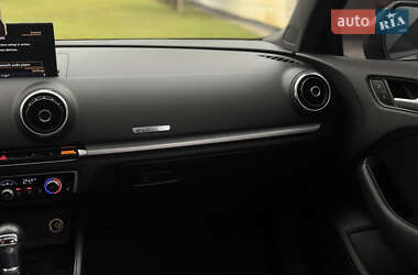 Седан Audi A3 2014 в 
