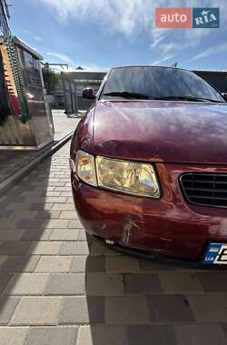Хетчбек Audi A3 1998 в 