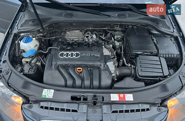 Хэтчбек Audi A3 2005 в 