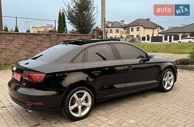 Седан Audi A3 2016 в 