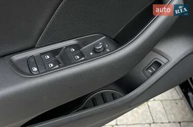 Седан Audi A3 2016 в 