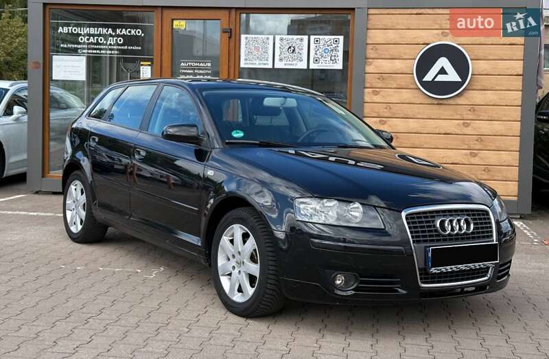 Хэтчбек Audi A3 2005 в 