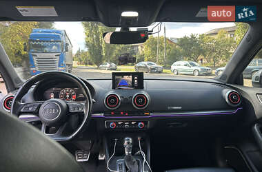 Седан Audi A3 2016 в 