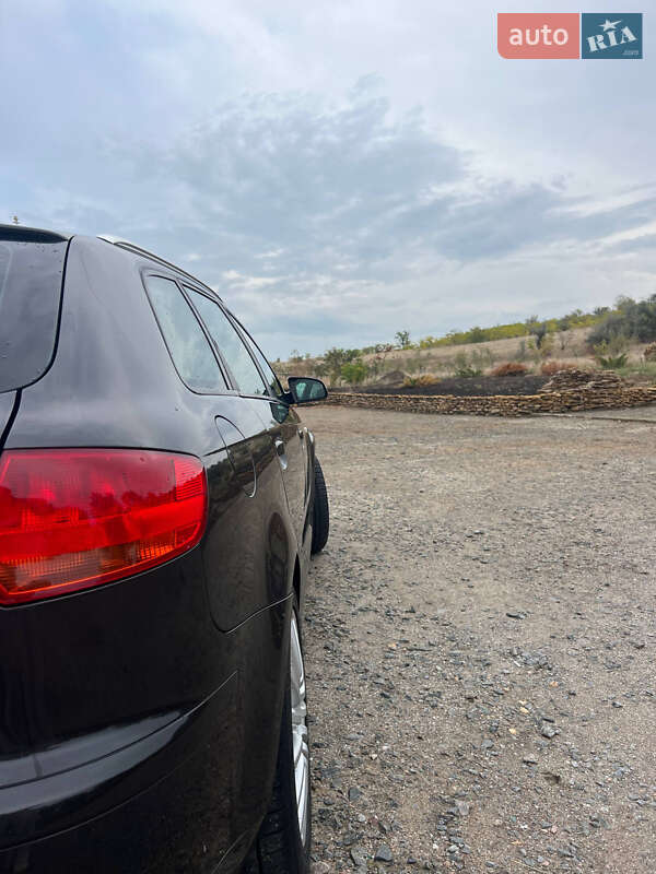 Хэтчбек Audi A3 2005 в Арцизе