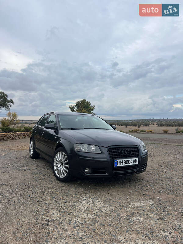 Хэтчбек Audi A3 2005 в Арцизе