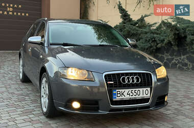 Хэтчбек Audi A3 2004 в 