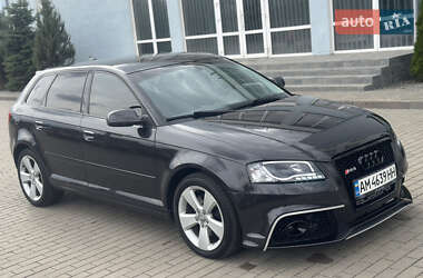 Хэтчбек Audi A3 2010 в 