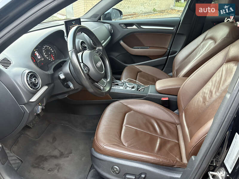 Седан Audi A3 2014 в Києві