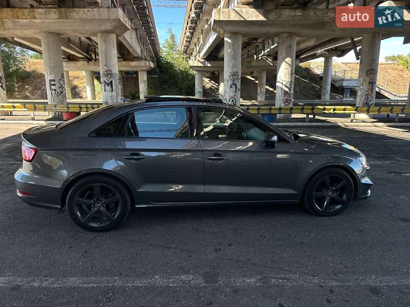 Седан Audi A3 2016 в Одесі