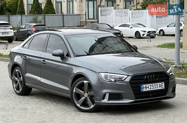 Седан Audi A3 2016 в 
