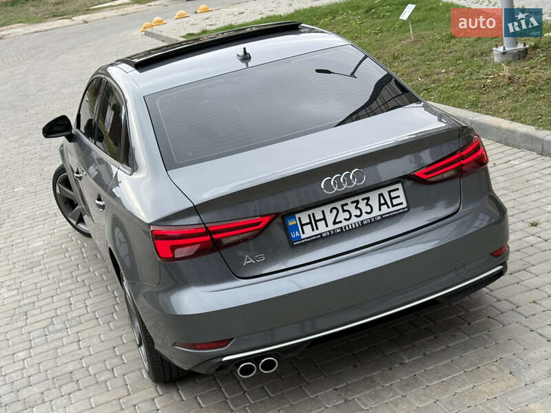 Седан Audi A3 2016 в Одессе