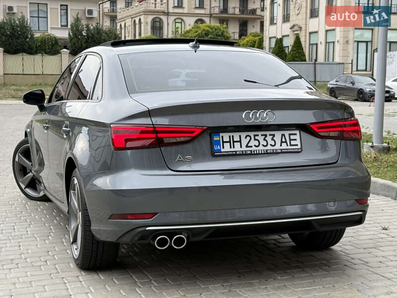 Седан Audi A3 2016 в Одессе