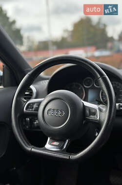 Хетчбек Audi A3 2009 в 