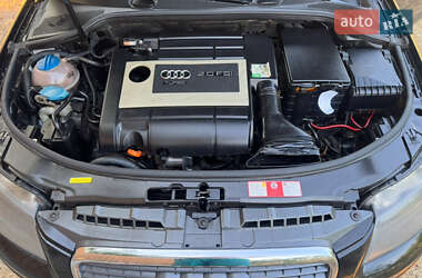 Хэтчбек Audi A3 2005 в 