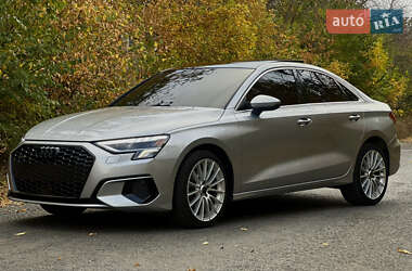 Седан Audi A3 2023 в 