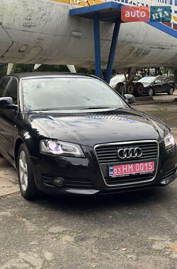 Хэтчбек Audi A3 2008 в 